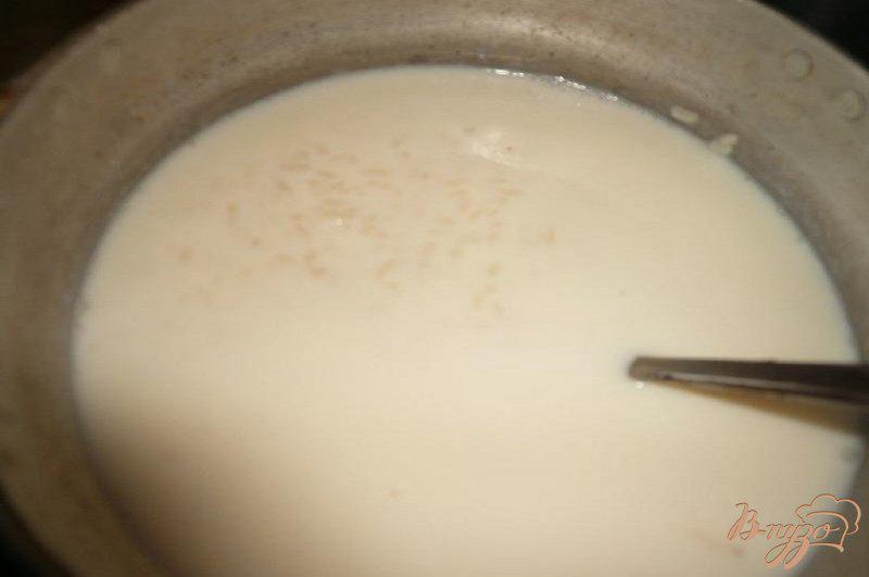Фото приготовление рецепта: Рисовая запеканка с курагой шаг №1