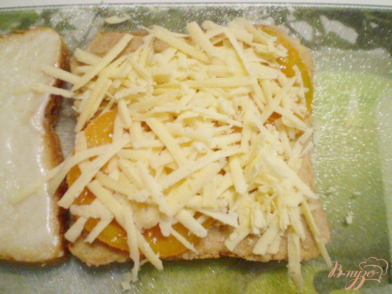 Фото приготовление рецепта: Сэндвич с мясным паштетом шаг №4