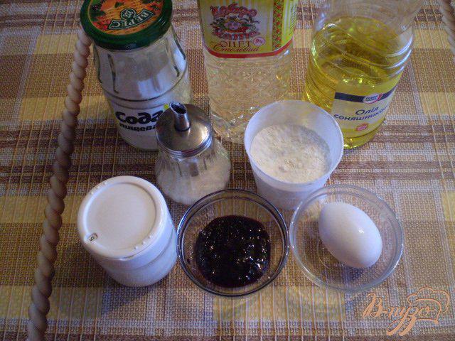 Фото приготовление рецепта: Нежные оладьи на йогурте шаг №1