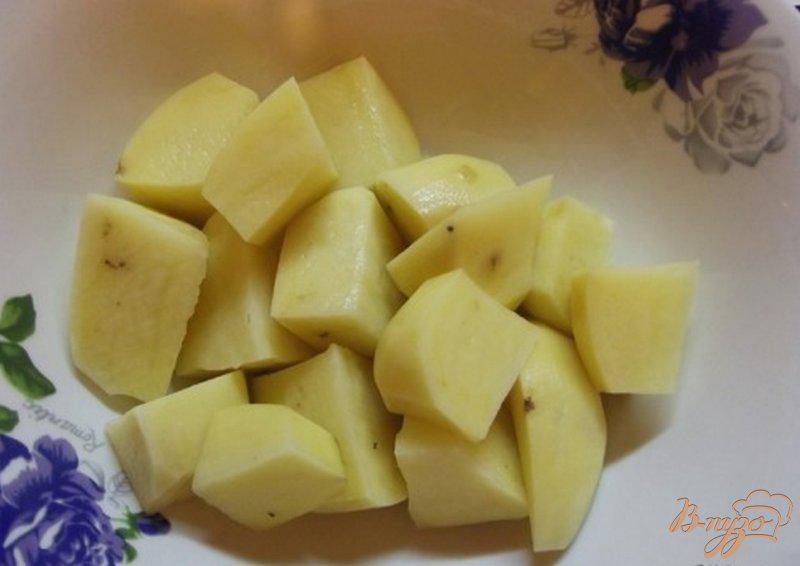Фото приготовление рецепта: Индюшиные сердечки запеченные с картофелем шаг №2