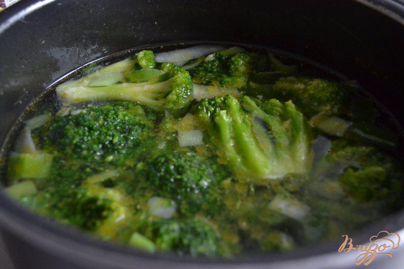 Фото приготовление рецепта: Крем-суп из брокколи с нутом шаг №1