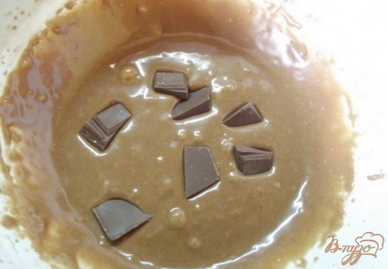 Фото приготовление рецепта: Какао-пирог со сметанным киселем шаг №4