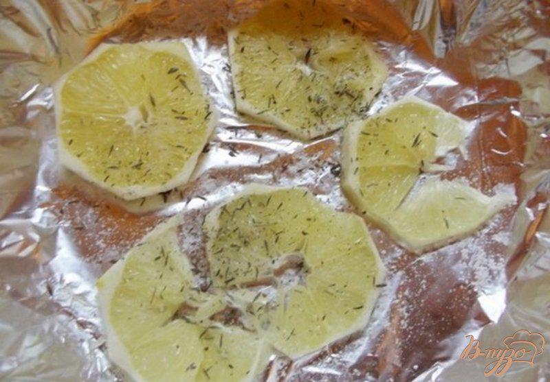 Фото приготовление рецепта: Филе запеченное в лимонно-сметанном соусе шаг №2