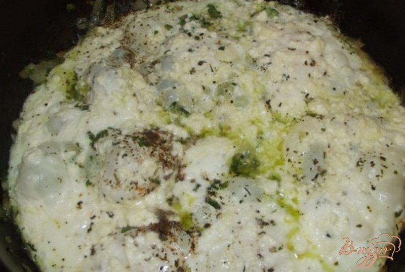 Фото приготовление рецепта: Закусочный омлет с зелеными овощами шаг №5