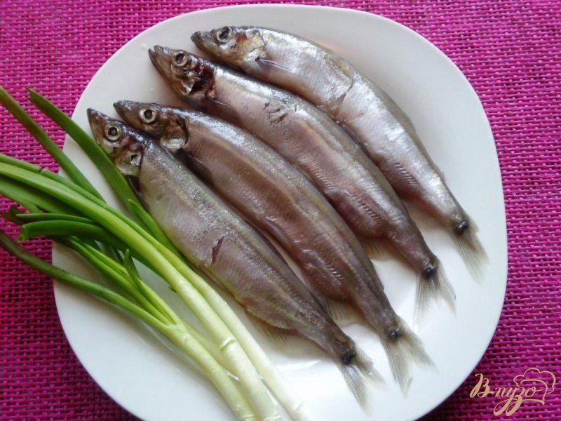 Фото приготовление рецепта: Универсальный рецепт для засолки рыбы (сельди,мойвы,скумбрии) шаг №5