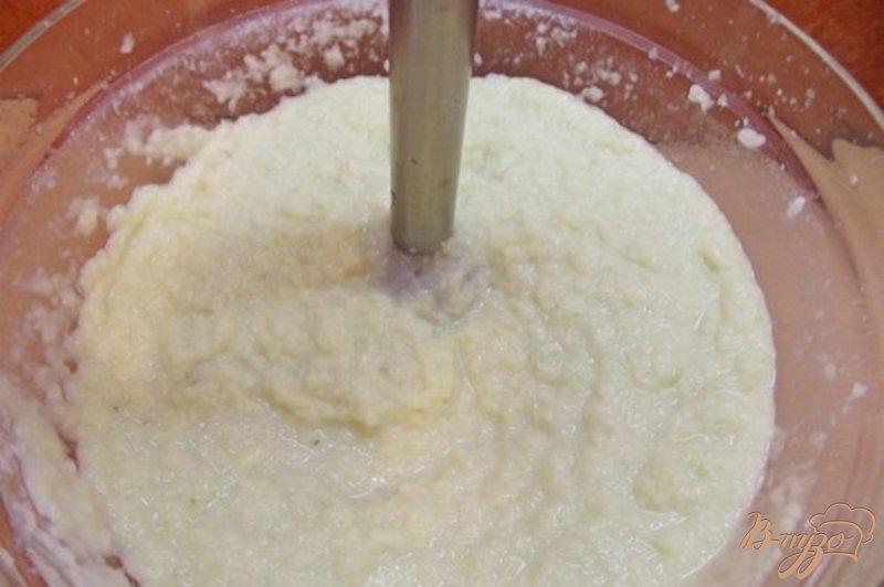Фото приготовление рецепта: Холодный суп - пюре из сельдерея шаг №5