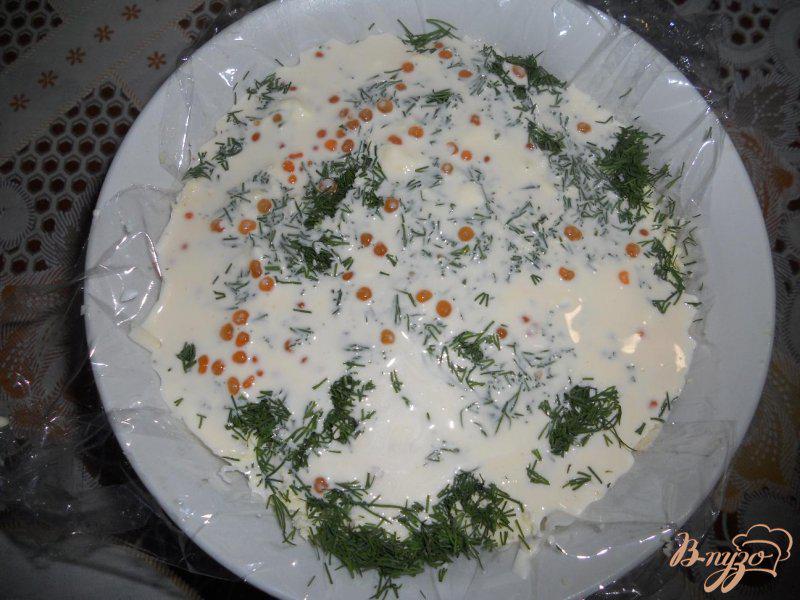 Фото приготовление рецепта: Салат-торт с икоркой шаг №14