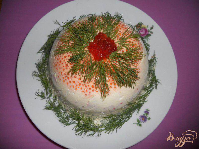 Фото приготовление рецепта: Салат-торт с икоркой шаг №17