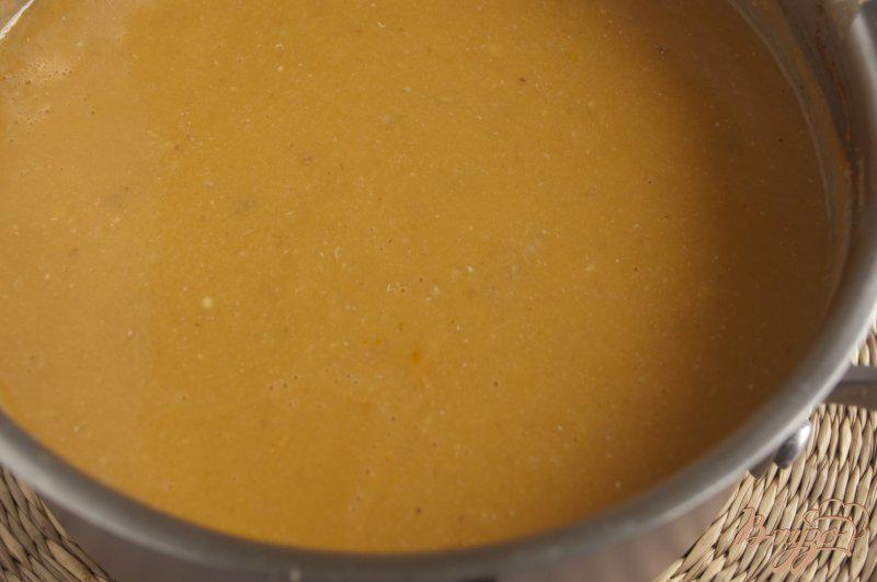 Фото приготовление рецепта: Чечевичный суп-пюре с баклажаном шаг №6