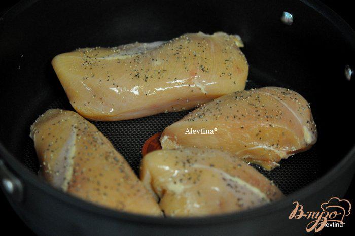 Фото приготовление рецепта: Куриные грудки с корочкой горчицы и фенхелем шаг №1