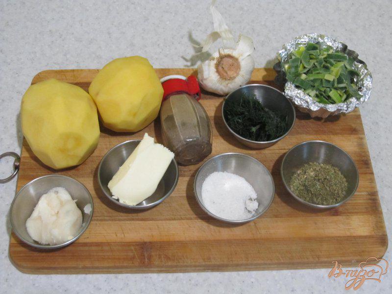 Фото приготовление рецепта: Картофель в банке шаг №1