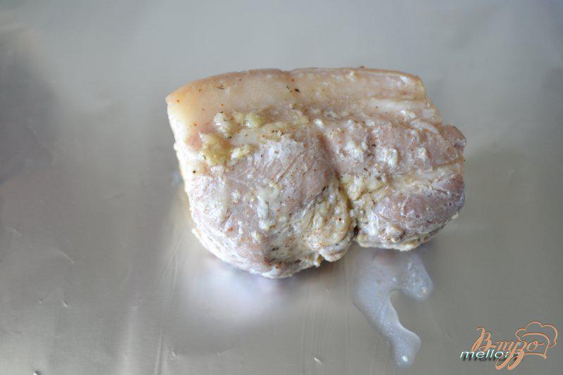 Фото приготовление рецепта: Свиная грудинка в двух пакетах шаг №3