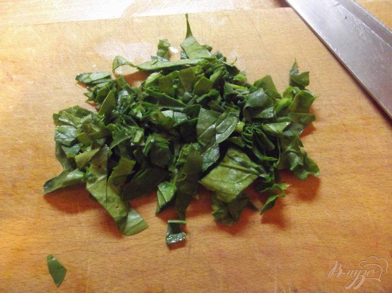 Фото приготовление рецепта: Салат с зеленым гороком шаг №1