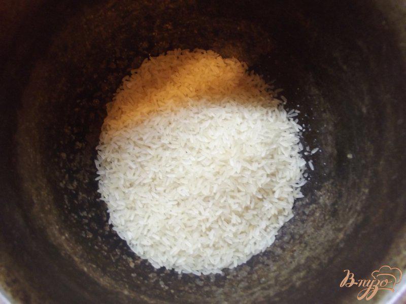 Фото приготовление рецепта: Рис с зеленым горошком шаг №1