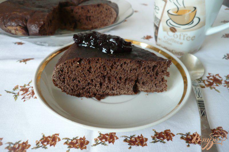 Фото приготовление рецепта: Шоколадный кекс в мультиварке шаг №6
