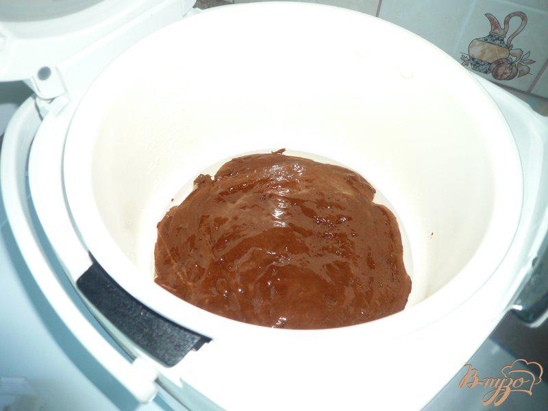 Фото приготовление рецепта: Шоколадный кекс в мультиварке шаг №4