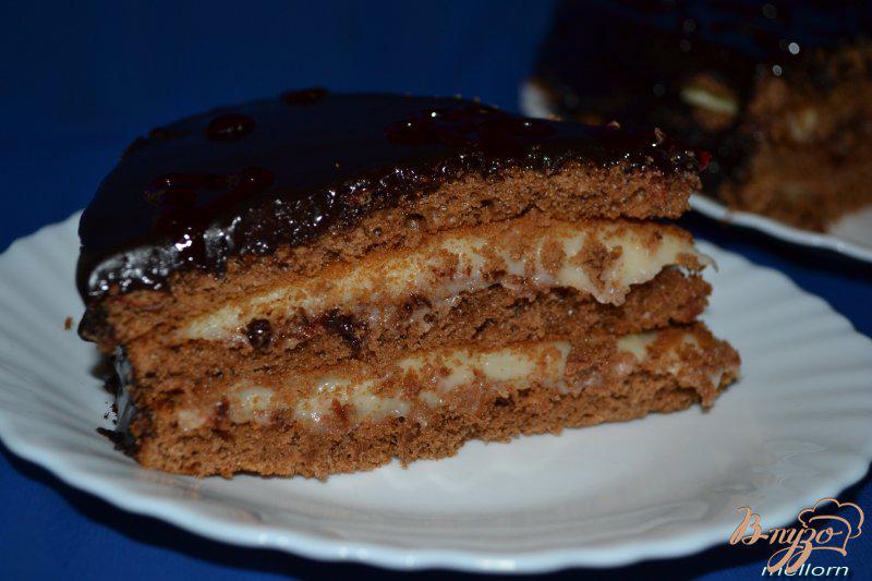 Фото приготовление рецепта: Шоколадный торт с заварным кремом шаг №9