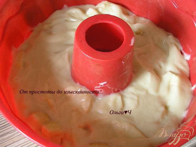Фото приготовление рецепта: Постный кекс с яблоками шаг №4