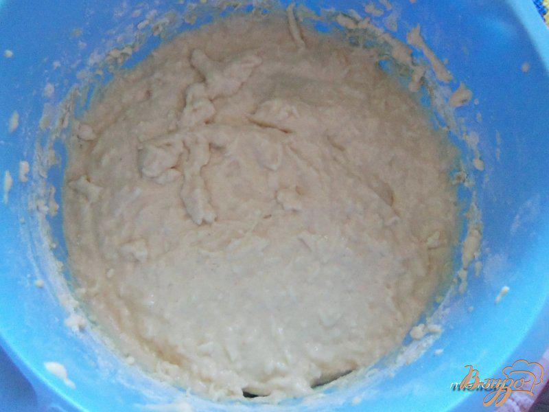 Фото приготовление рецепта: Сырные вафли на белом вине шаг №5
