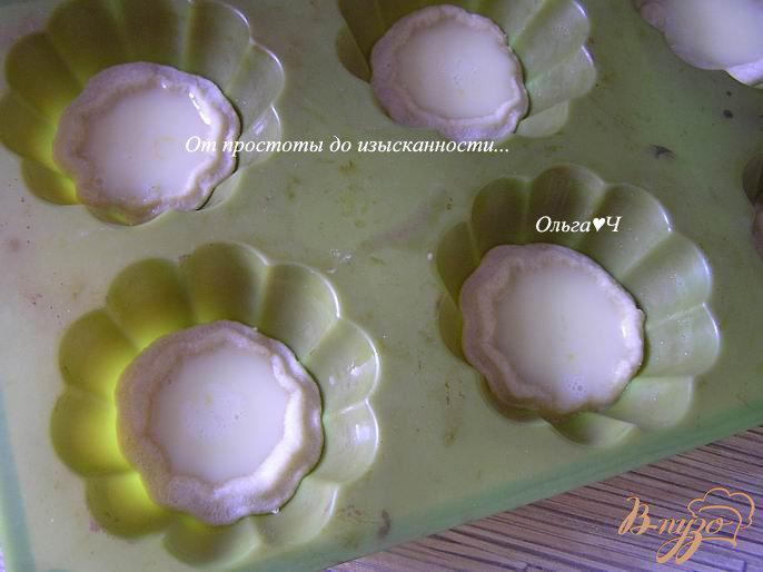 Фото приготовление рецепта: Тарталетки с лимонным кремом шаг №7