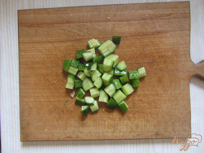 Фото приготовление рецепта: Салат  с салакисом шаг №2