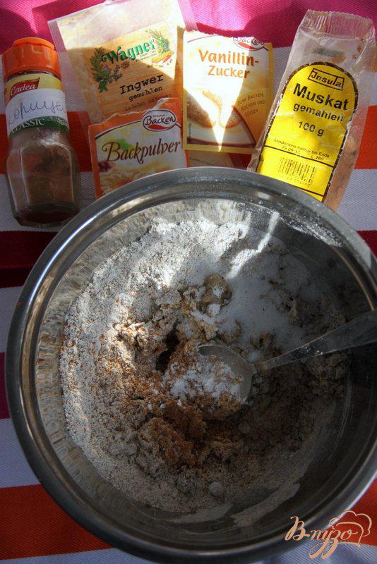 Фото приготовление рецепта: Орехово-ржаное печенье шаг №2