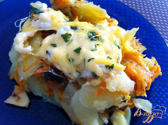 Фото приготовление рецепта: Картофельная запеканка с грибами шаг №10