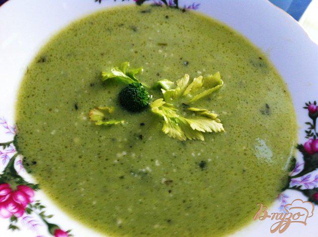Фото приготовление рецепта: Крем суп из брокколи шаг №12