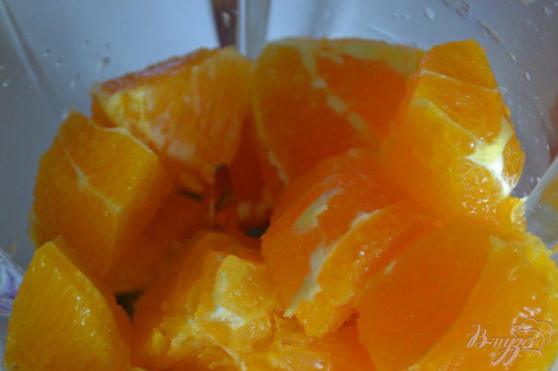 Фото приготовление рецепта: Кокосово-апельсиновый смузи шаг №1