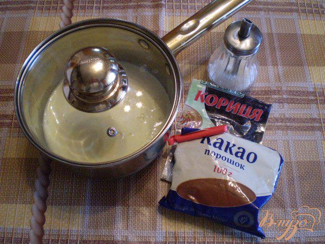 Фото приготовление рецепта: Какао с молоком и корицей шаг №1
