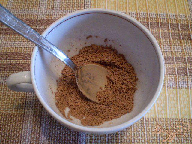 Фото приготовление рецепта: Какао с молоком и корицей шаг №3