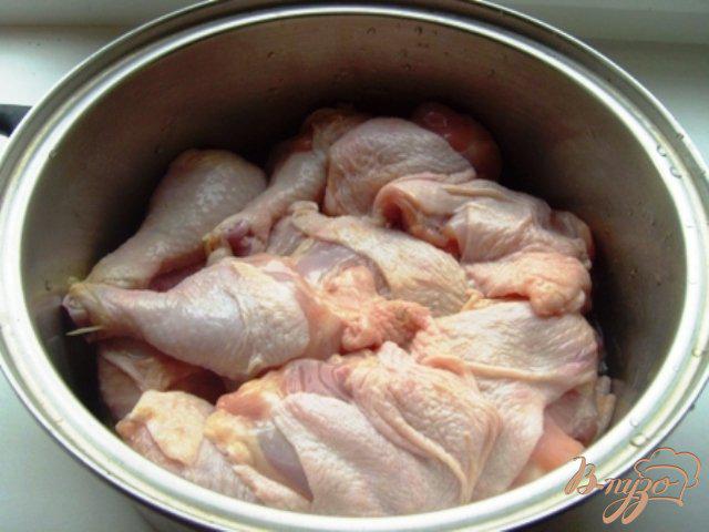 Фото приготовление рецепта: Фаршированные куриные ножки с кабачками шаг №1