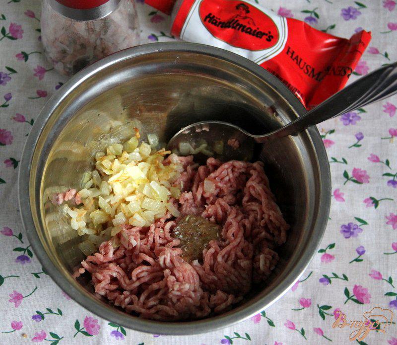 Фото приготовление рецепта: Творожные улитки с фаршем и картофелем шаг №2