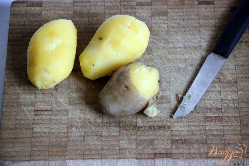 Фото приготовление рецепта: Картофель жареный по деревенски шаг №1