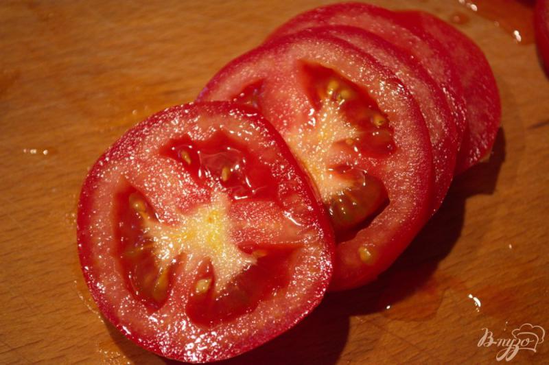 Фото приготовление рецепта: Закусочные помидоры с тунцом под шубой шаг №1