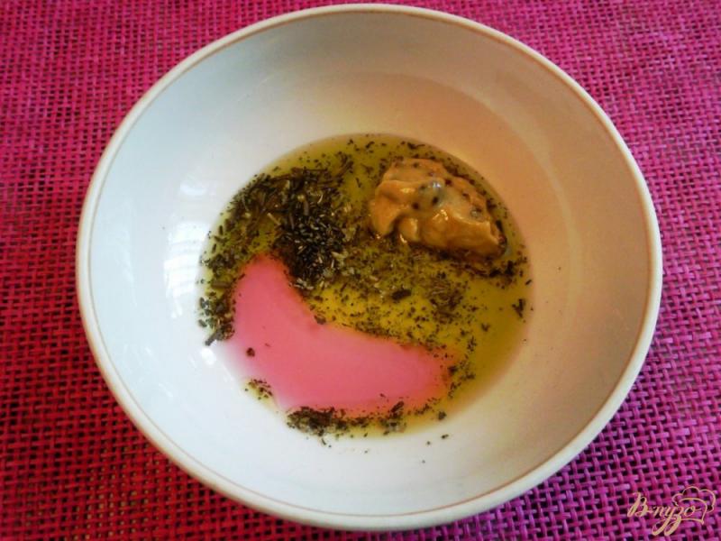 Фото приготовление рецепта: Салат из кабачков и зеленого лука шаг №3