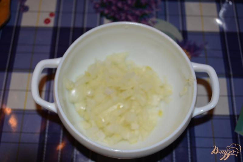 Фото приготовление рецепта: Печеночное суфле с топленым маслом шаг №3