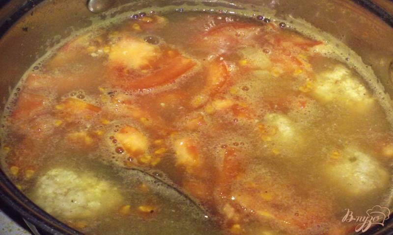 Фото приготовление рецепта: Суп с фрикадельками по-голандски шаг №5