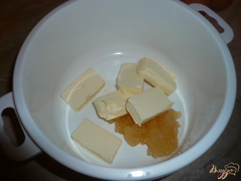Фото приготовление рецепта: Кекс имбирно-медовый шаг №2