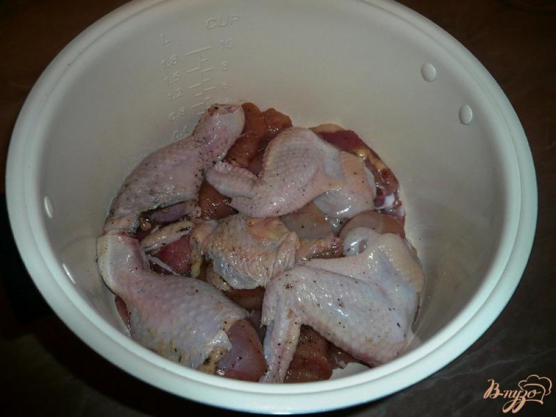Фото приготовление рецепта: Курица в собственном соку шаг №4