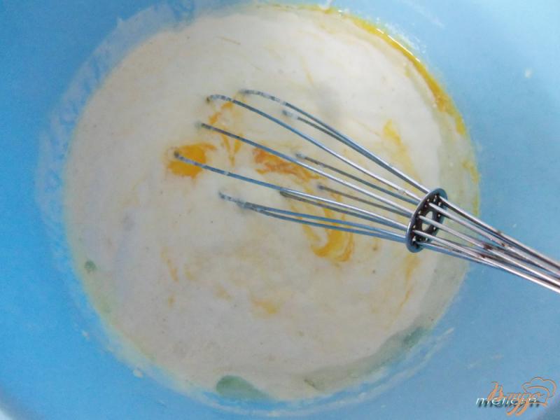 Фото приготовление рецепта: Вафли сметанные с сыром шаг №2