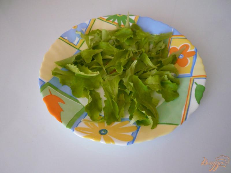 Фото приготовление рецепта: Салат с копченой курицей шаг №2