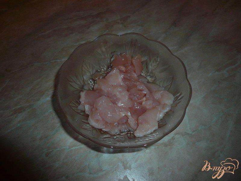 Фото приготовление рецепта: Куриная грудка в заливке из яиц шаг №1