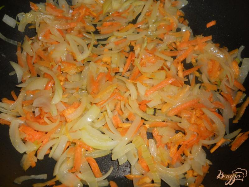 Фото приготовление рецепта: Голубцы в томатно-сметанном соусе шаг №7