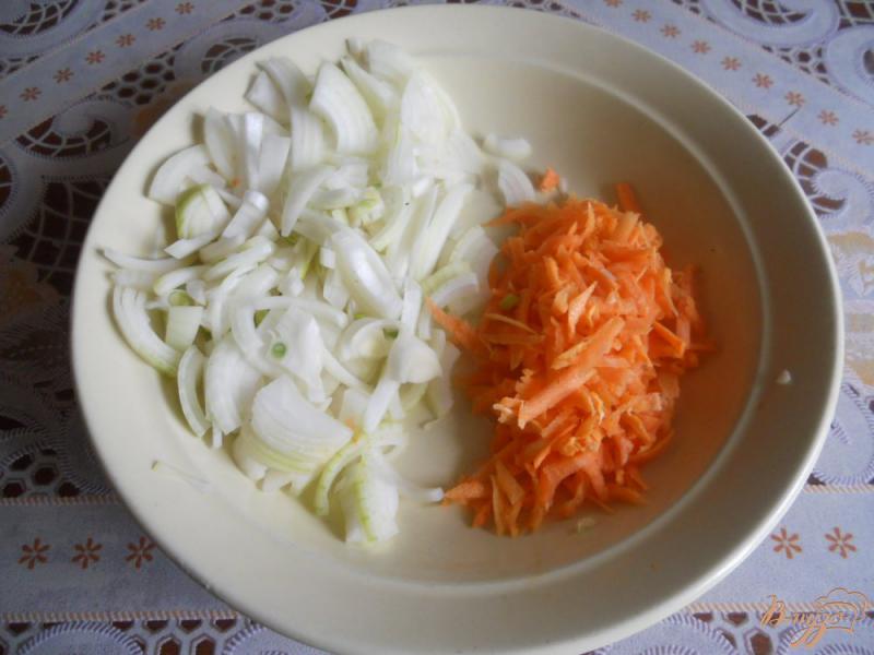Фото приготовление рецепта: Голубцы в томатно-сметанном соусе шаг №3