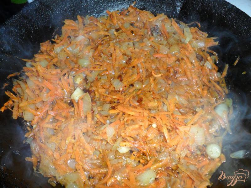 Фото приготовление рецепта: Тушенный картофель в горшочке с свиными ребрами шаг №2