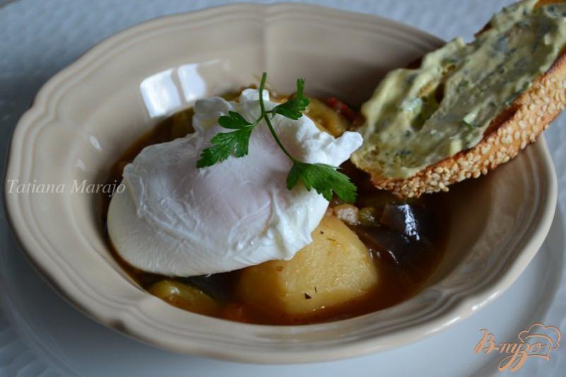 Фото приготовление рецепта: Овощное рагу по-провансальски с яйцом пашот шаг №6