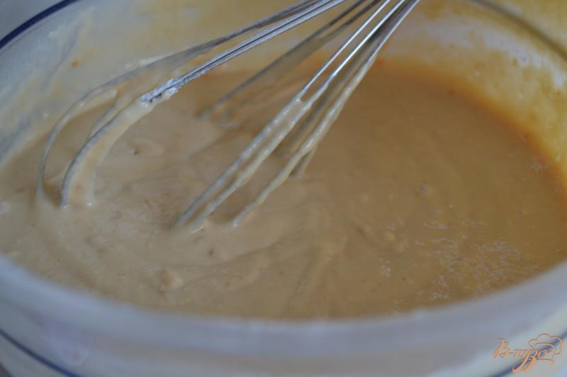 Фото приготовление рецепта: Сахарные плюшки на сгущеном молоке шаг №2