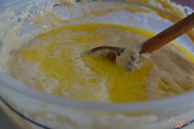 Фото приготовление рецепта: Сахарные плюшки на сгущеном молоке шаг №4