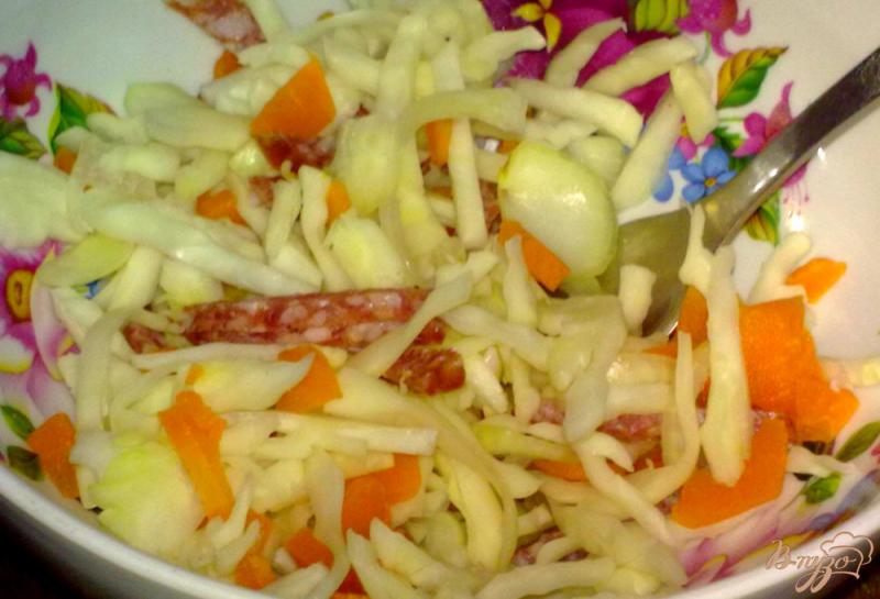 Фото приготовление рецепта: Салат с капустой «Цветной» шаг №5
